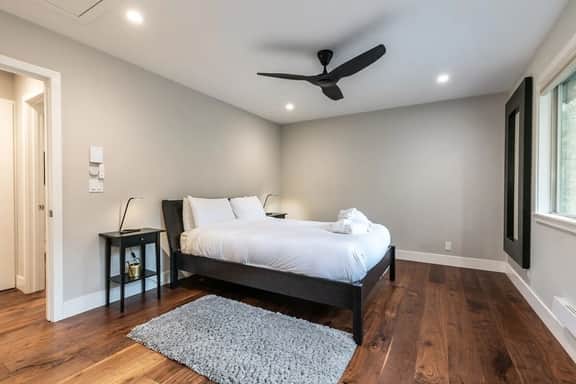 134 Lake Forest Glen - Image 3