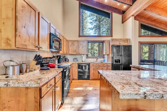 123 Basque Dr - Image 2