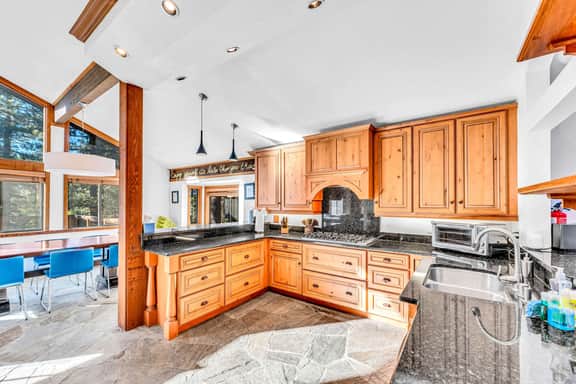115 Basque Dr - Image 2