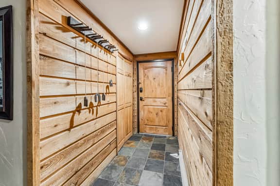 Mountainwood #404 - Image 5