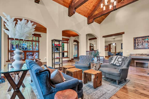 11080 Laurelwood Dr - Image 4