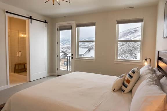 12702 Belaview Way - Image 4