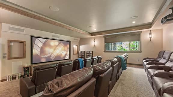 1379 Herbert Ave - Image 5