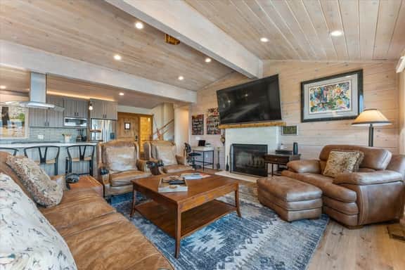 200 Stag Drive - Image 5