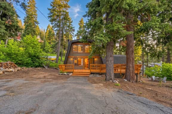 350 Elizabeth Dr - Image 3