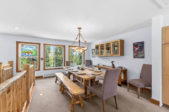 347 Robertson - Image 2