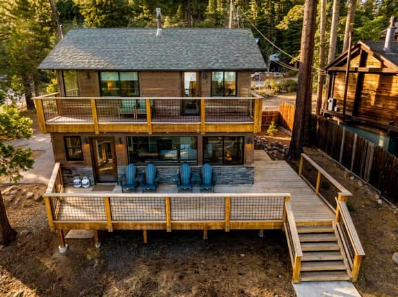210 Old County Rd - Image 2