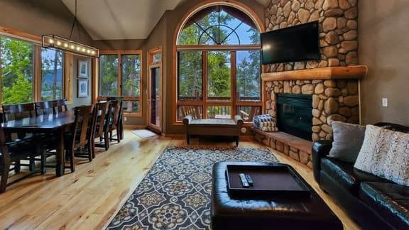 Elk Ridge 424 - Image 1