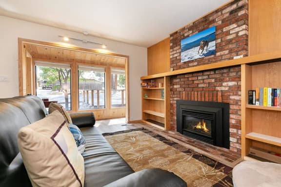 354 E Agatam Ave - Image 1