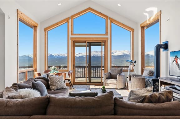301 Polaris Ln - Image 1