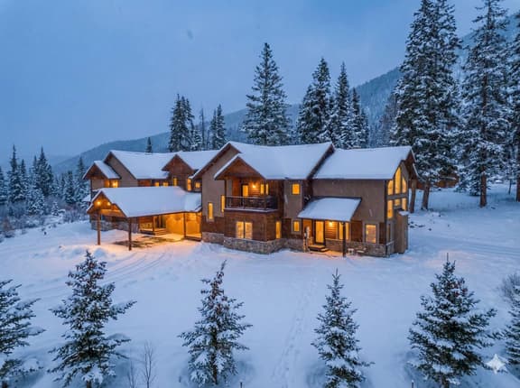 387 Whispering Pines - Image 1