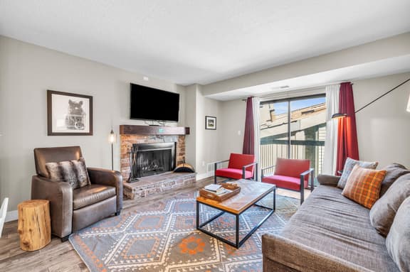 Shadow Ridge 211 - Image 1