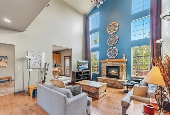 25 Black Bear Ct - Image 1