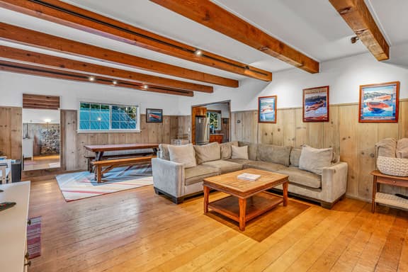 443 Pioneer Way - Image 1