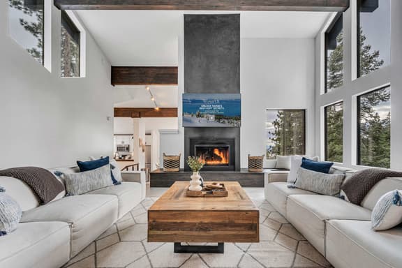 960 Apollo Way - Image 1