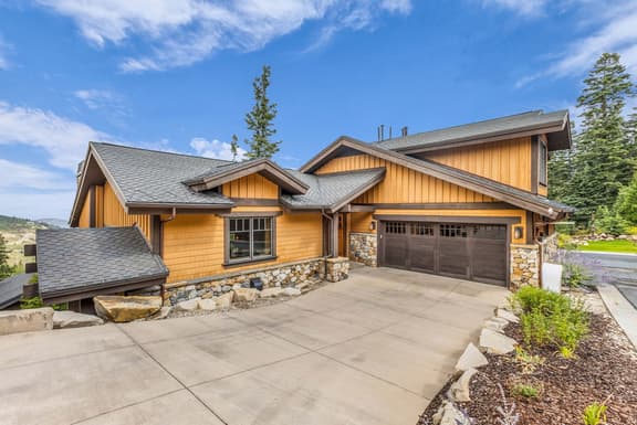 6633 Lookout Dr - Image 1