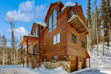 102 Lincoln Ave - Image 1
