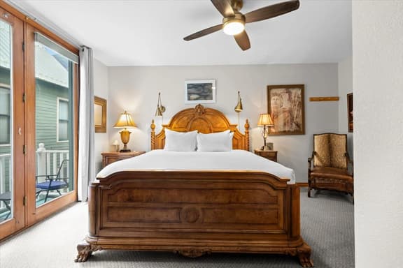 Wildwood Canyon Inn: Alpen Rose - Image 1