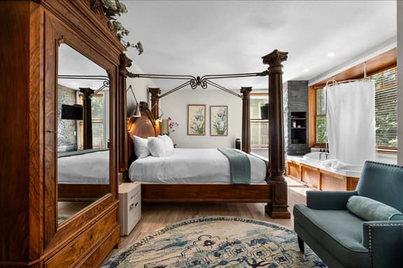 Wildwood Canyon Inn: Silver Meadows - Image 1